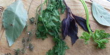 консоме с профитролями