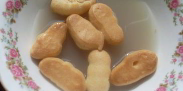 консоме с профитролями