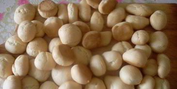 консоме с профитролями