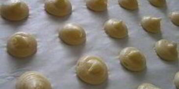 профитроли с лимонным кремом