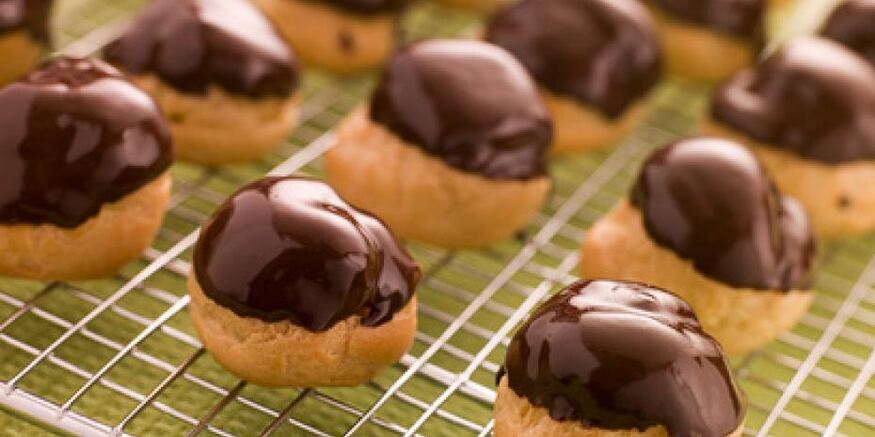 Рецепт профитролей с начинкой пралине