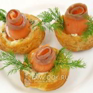 Рецепт Профитролей с сырной начинкой и форелью
