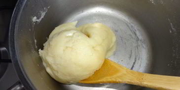 сырные профитроли