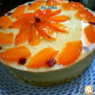 Торт с профитролями и хурмой