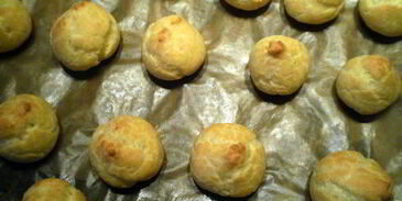 торт с профитролями и хурмой