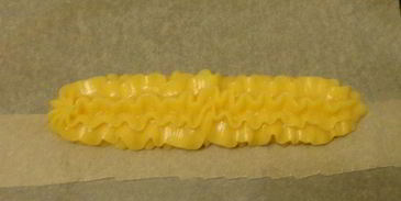 эклер праздничный