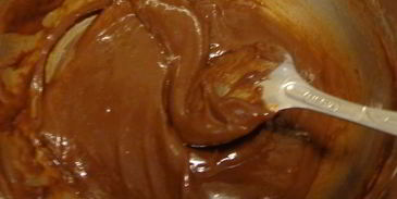 эклер праздничный