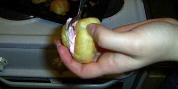 эклеры с кремом
