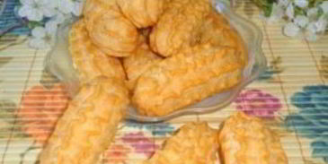 эклеры с творожным кремом