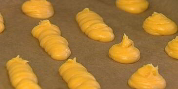 эклеры со сливочно-творожным кремом