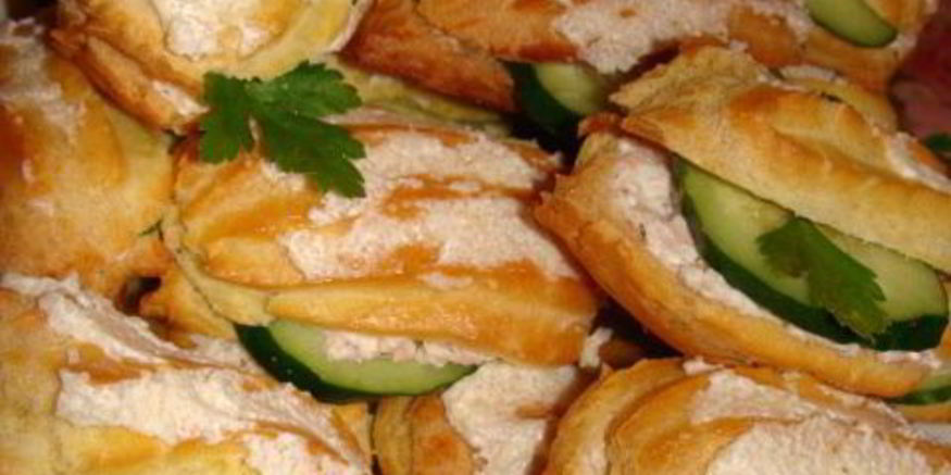 Рецепт закусочных эклеров с креветочным кремом