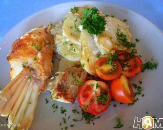 Картофельная запеканка с судаком