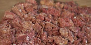 картофельная запеканка с тушенкой