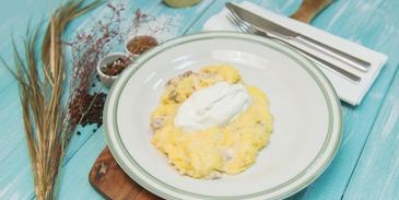 картофельная запеканка с тушенкой