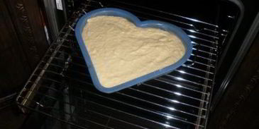 пирог-запеканка из батона с яблоками