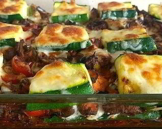 Слоеная овощная запеканка с курицей