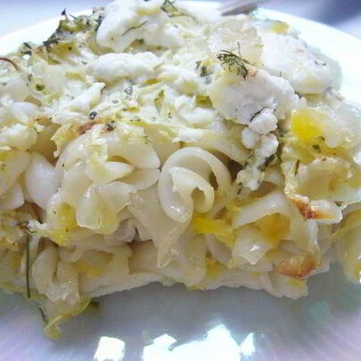 Запеканка из кабачка, феты и макарон