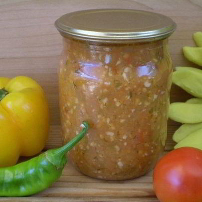 Аджика острая из помидоров и чеснока