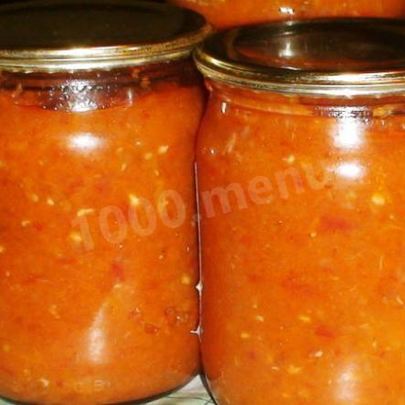 Аджика с чесноком и грушами