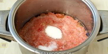 аджика с яблоками и помидорами на зиму