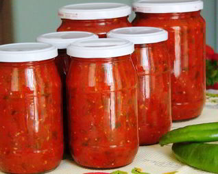 Ароматная аджика со сливами и травами