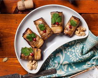 Рулетики из баклажана с ореховой пастой и аджикой