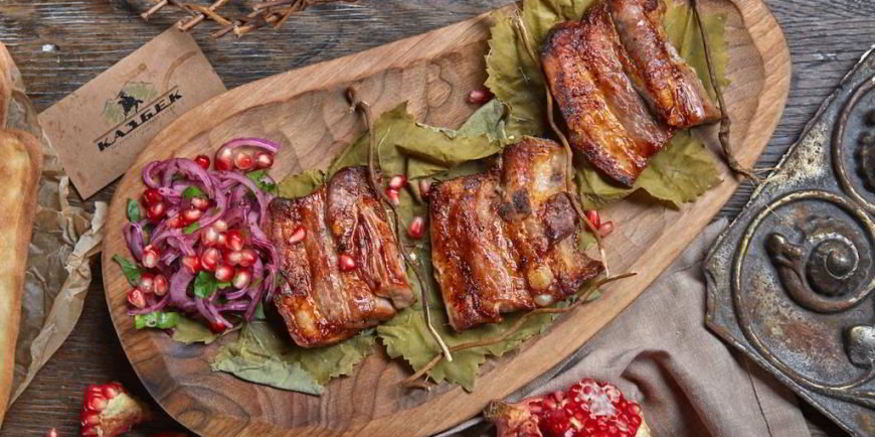 Рецепт свиных ребер в аджике