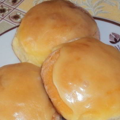 Булочки с джемом из дрожжевого теста