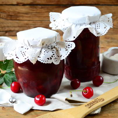 Джем из вишни с косточками