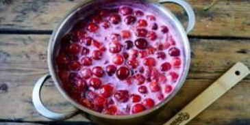 джем из вишни с косточками