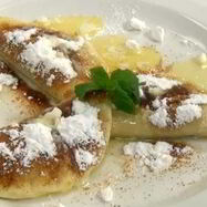 Рецепт Конвертиков из картофельного теста со сливовым джемом и имбирной крошкой