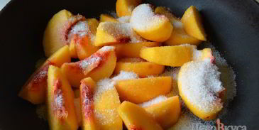 карамелизированные персики для начинки