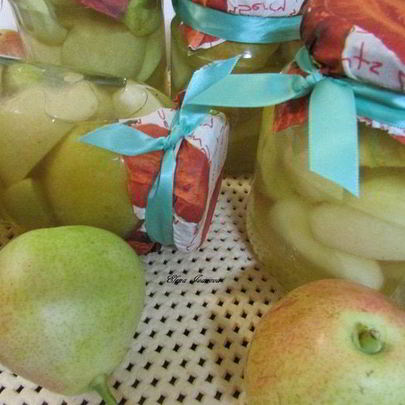 Компот грушевый с медом