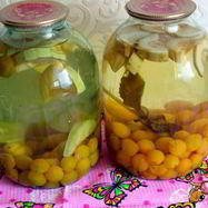 Рецепт Компота из алычи с кабачком