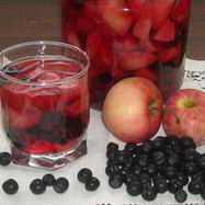 Рецепт Компота из черноплодки с яблоками на зиму