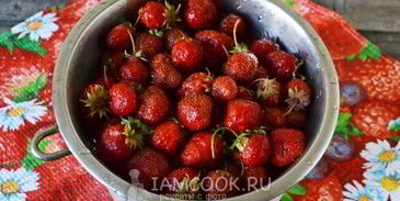компот из клубники на зиму без стерилизации