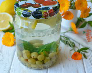 Компот из крыжовника