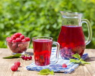 Компот из малины и черешни