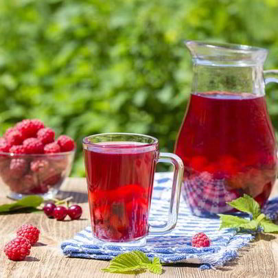 Компот из малины и черешни