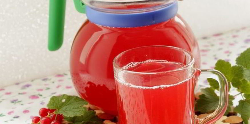 Рецепт компота из ревеня и красной смородины