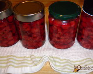 Компот из вишни на зиму