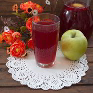 Рецепт Компота из вишни с яблоками