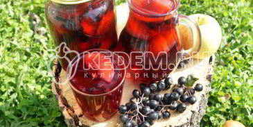 компот из яблок с ягодами на зиму