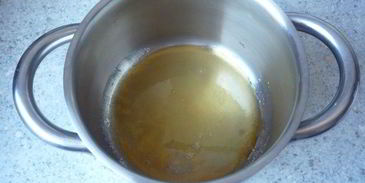 миндальные блинчики с компотом из ананаса, фиников и ванили