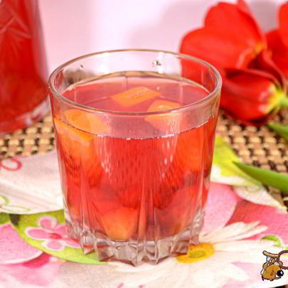 Вишневый компот с ягодами йошты и апельсином