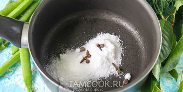 консервированные огурцы с зеленым горошком на зиму