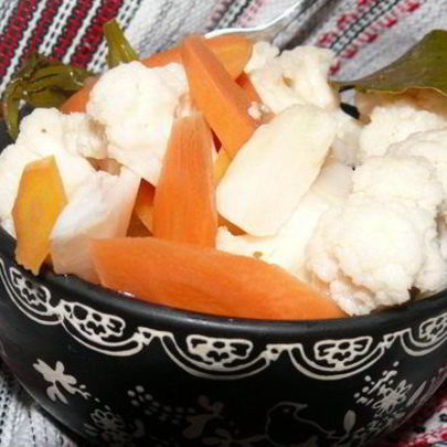 Быстро-маринованная цветная капуста