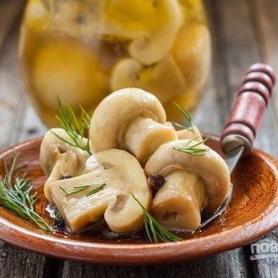 Быстрые маринованные шампиньоны горячим способом
