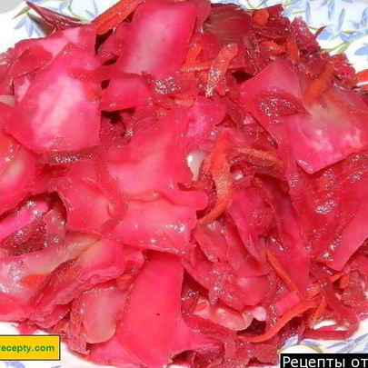 Капуста со свеклой маринованная