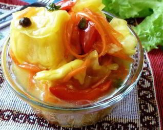 Маринованная капуста с куркумой